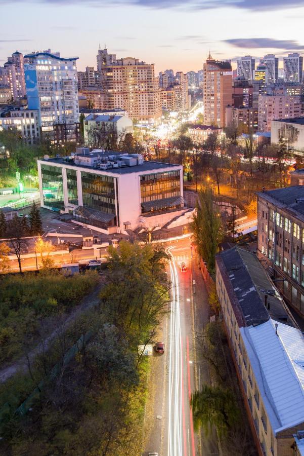 Панорамные Апартаменты В Новом Доме Kiev Bagian luar foto